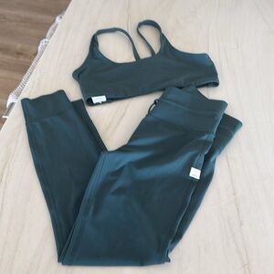 Vuori leggings & matching bra